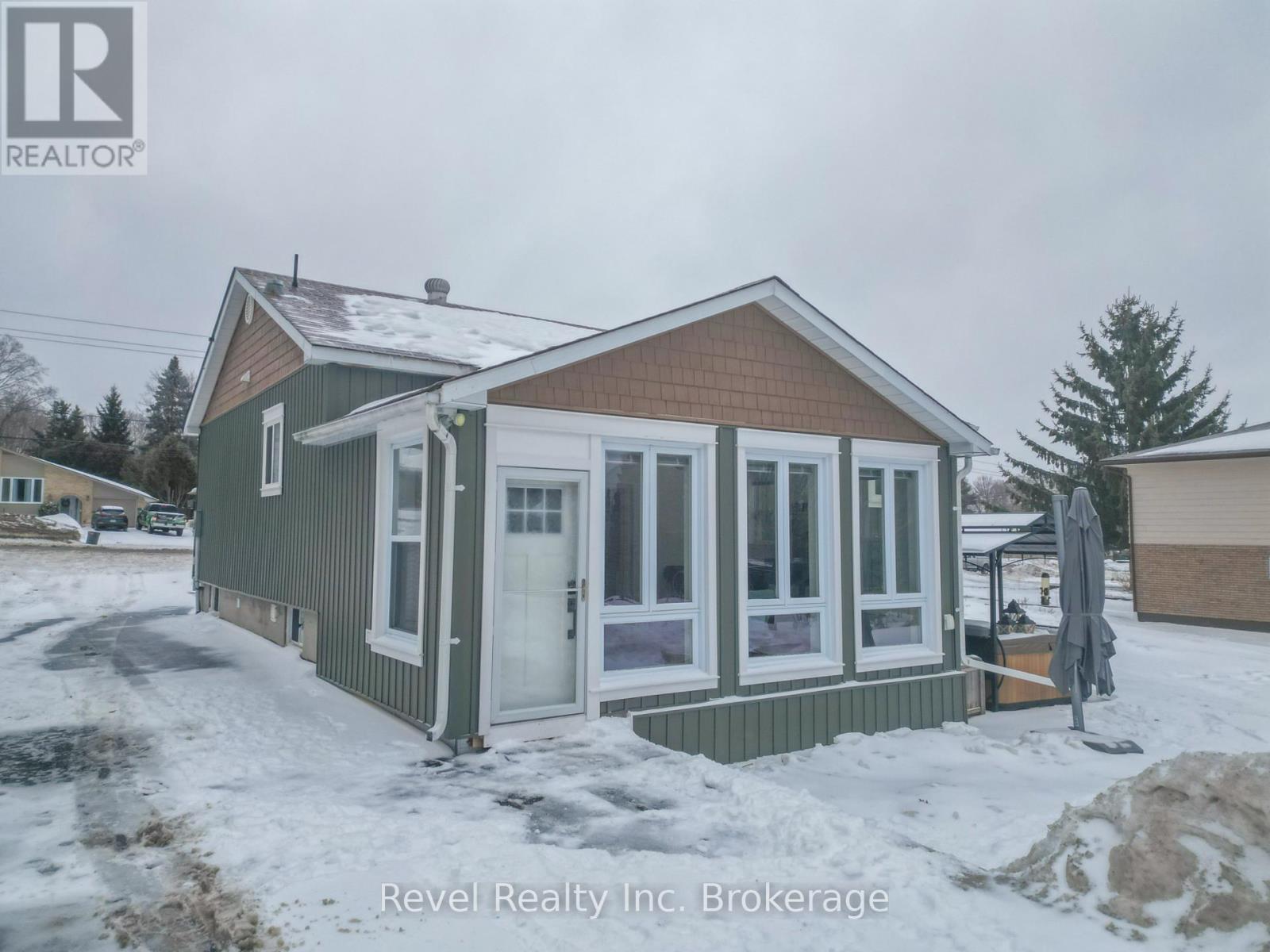 858 Airport Road, North Bay, Ontario  P1C 1A2 - Photo 39 - X12875288