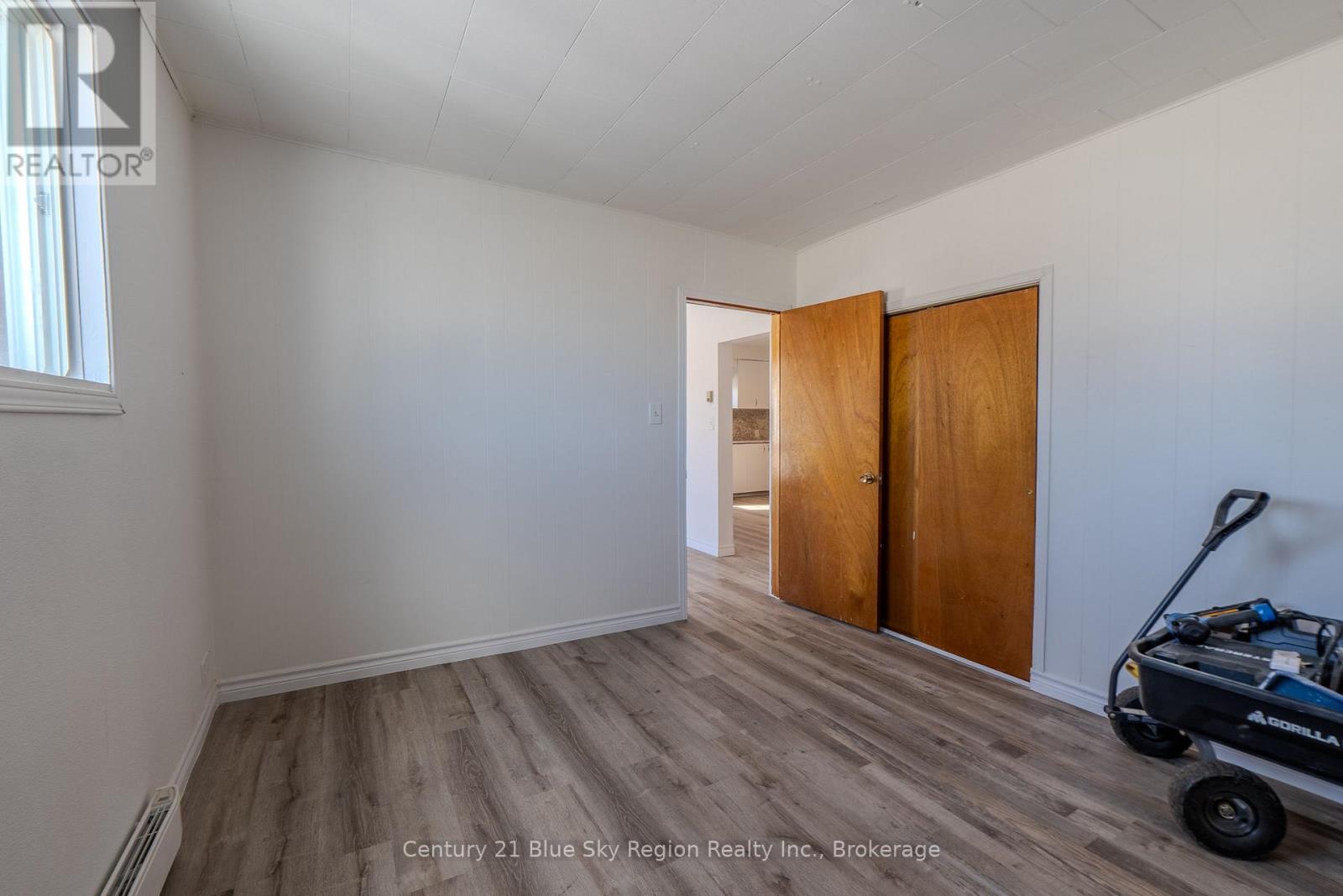 122 William Street, West Nipissing, Ontario  P2B 2B3 - Photo 15 - X12875672