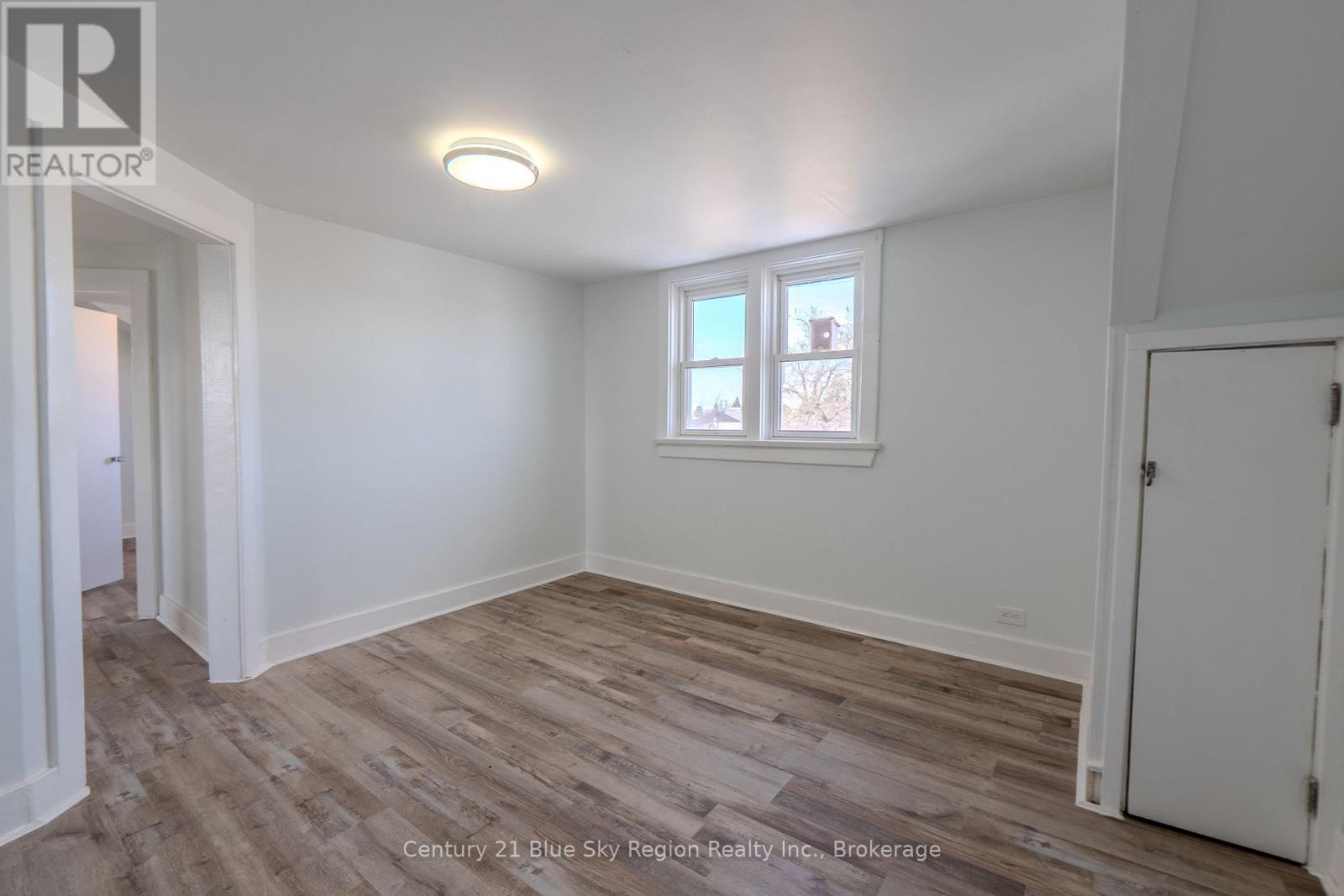 122 William Street, West Nipissing, Ontario  P2B 2B3 - Photo 25 - X12875672