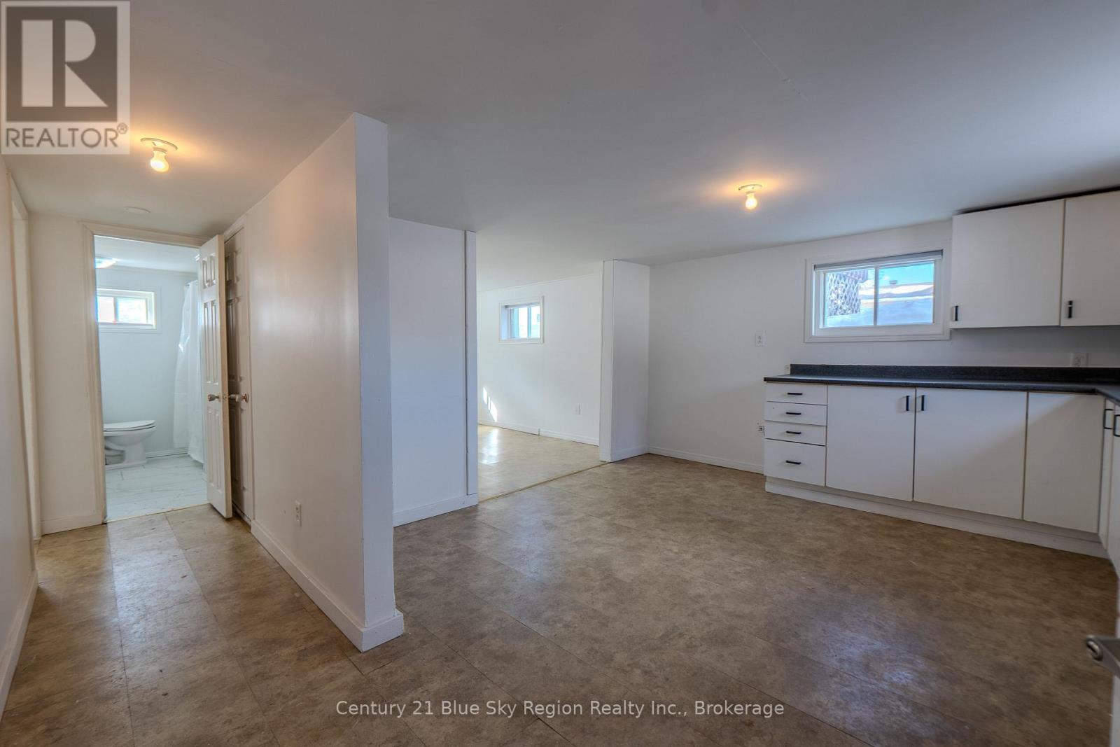 122 William Street, West Nipissing, Ontario  P2B 2B3 - Photo 29 - X12875672