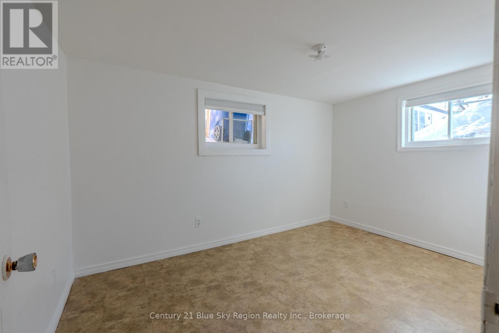 122 William Street, West Nipissing, Ontario  P2B 2B3 - Photo 34 - X12875672