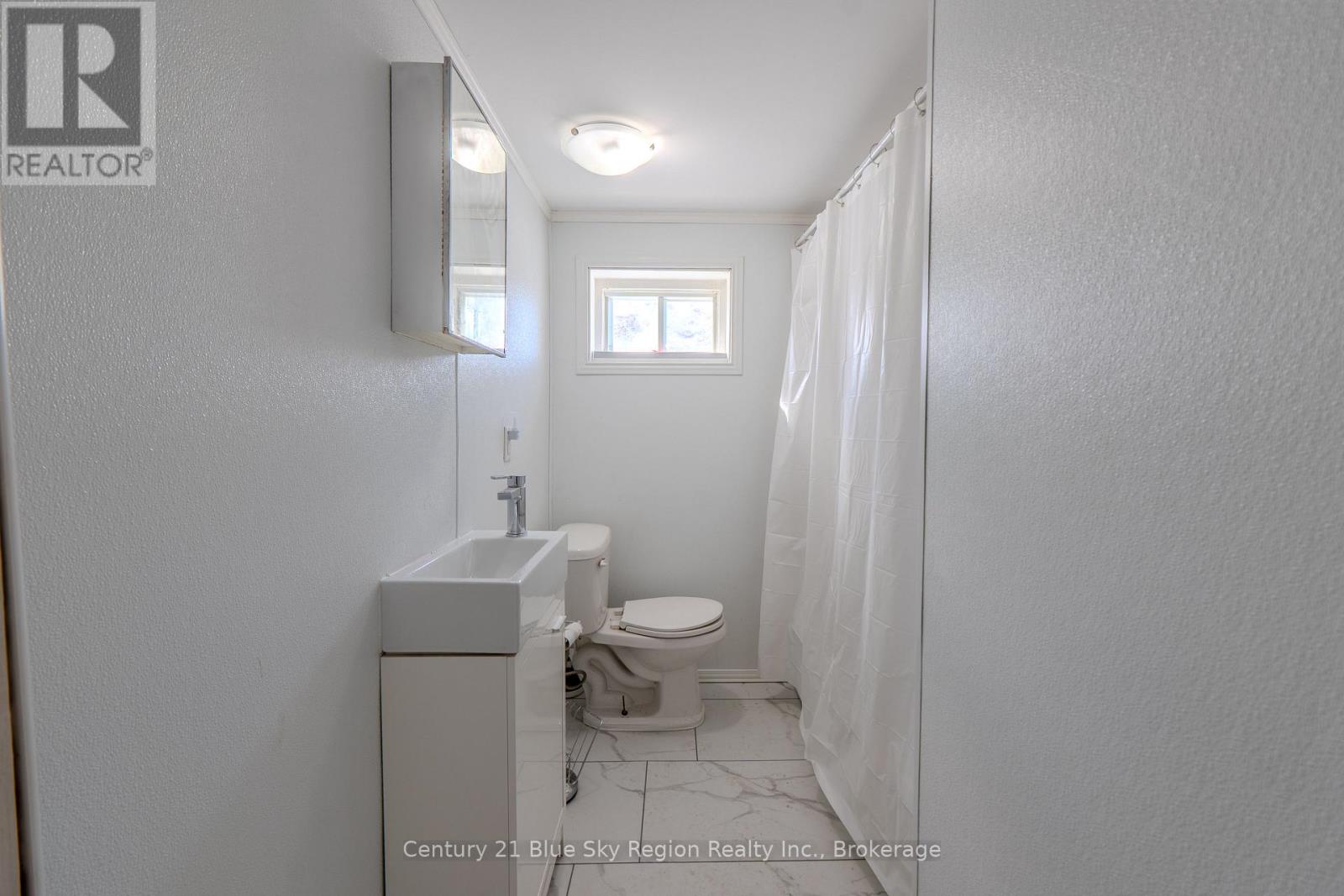 122 William Street, West Nipissing, Ontario  P2B 2B3 - Photo 37 - X12875672