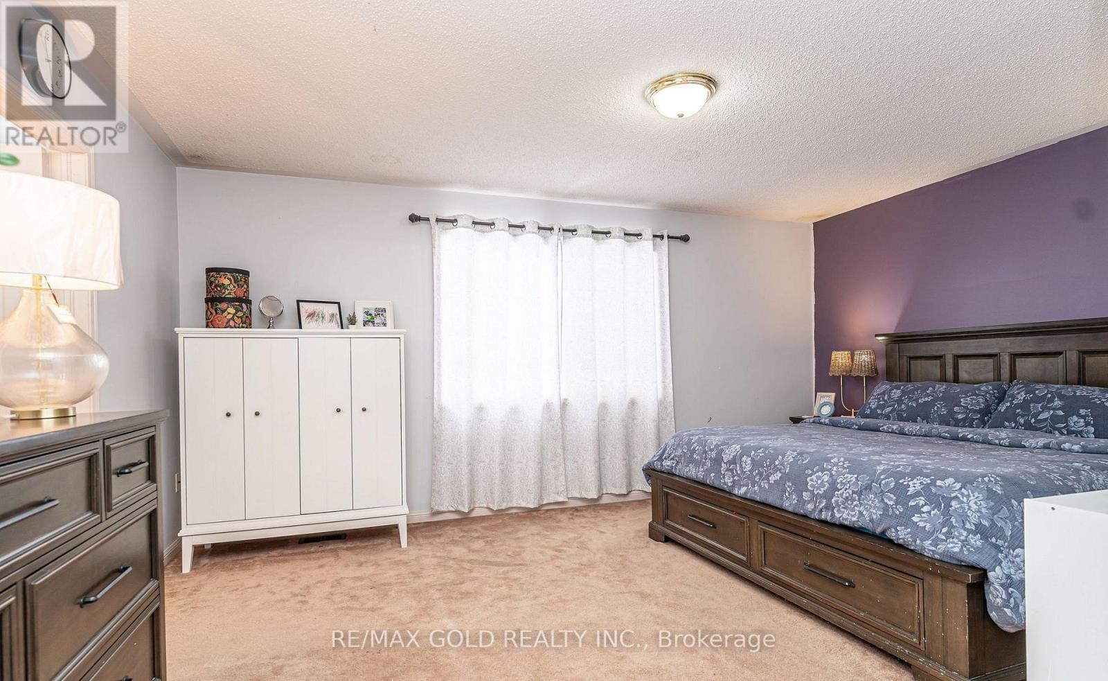2 Zimmer Street, Brampton, Ontario  L6S 6L3 - Photo 24 - W12875276