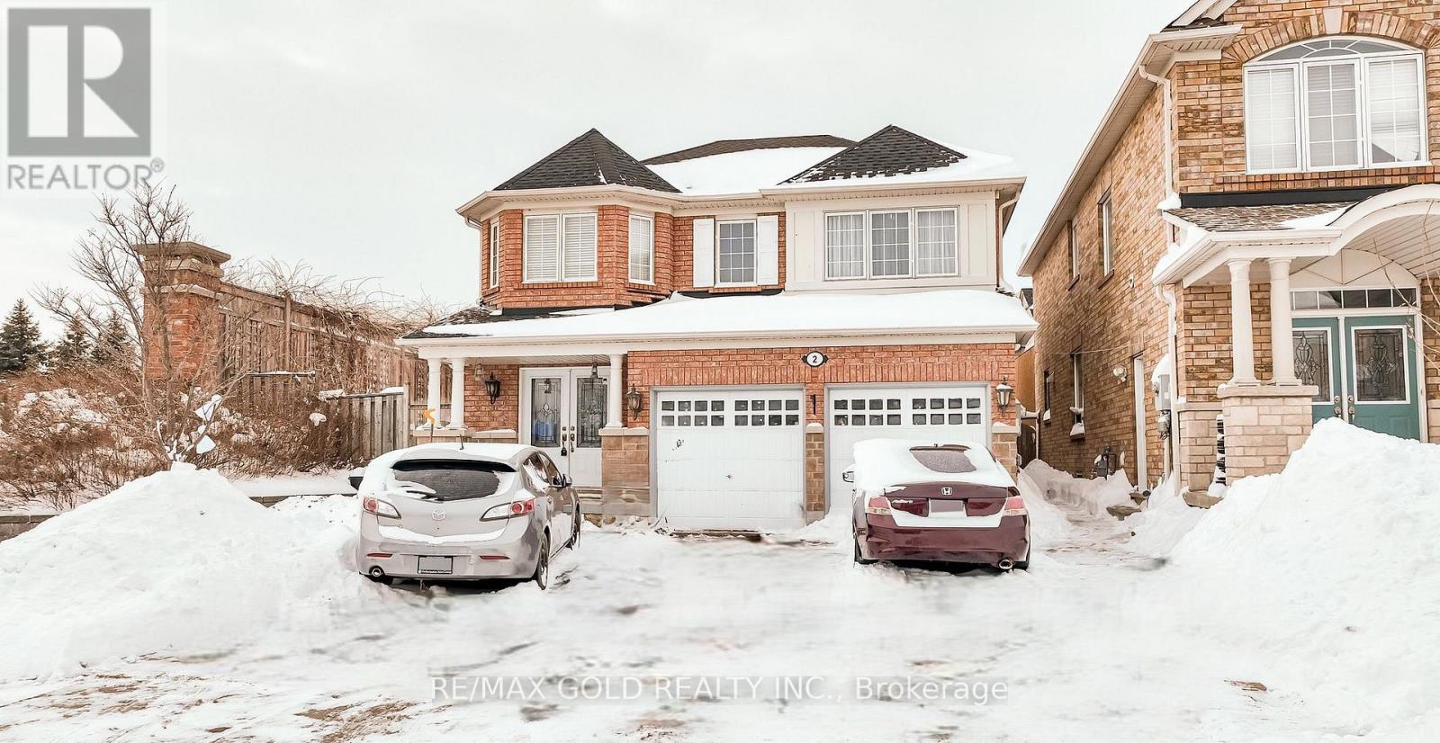 2 Zimmer Street, Brampton, Ontario  L6S 6L3 - Photo 4 - W12875276