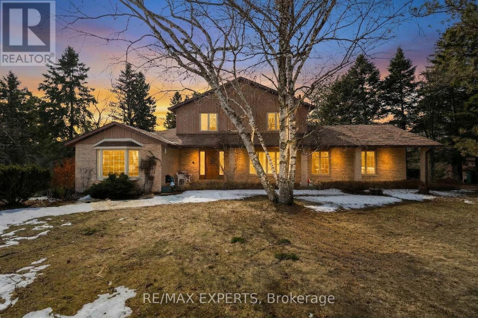 16 Linn Road, Caledon, Ontario  L7E 0N3 - Photo 1 - W12875298