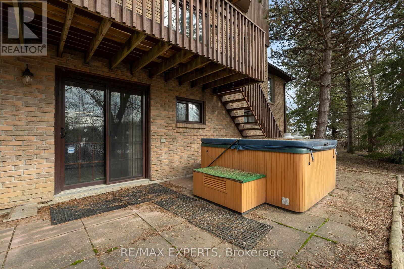 16 Linn Road, Caledon, Ontario  L7E 0N3 - Photo 47 - W12875298