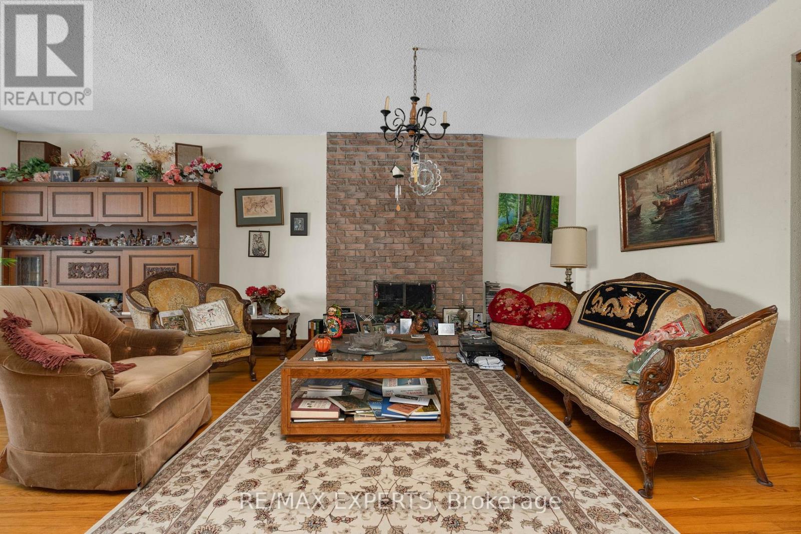 16 Linn Road, Caledon, Ontario  L7E 0N3 - Photo 8 - W12875298