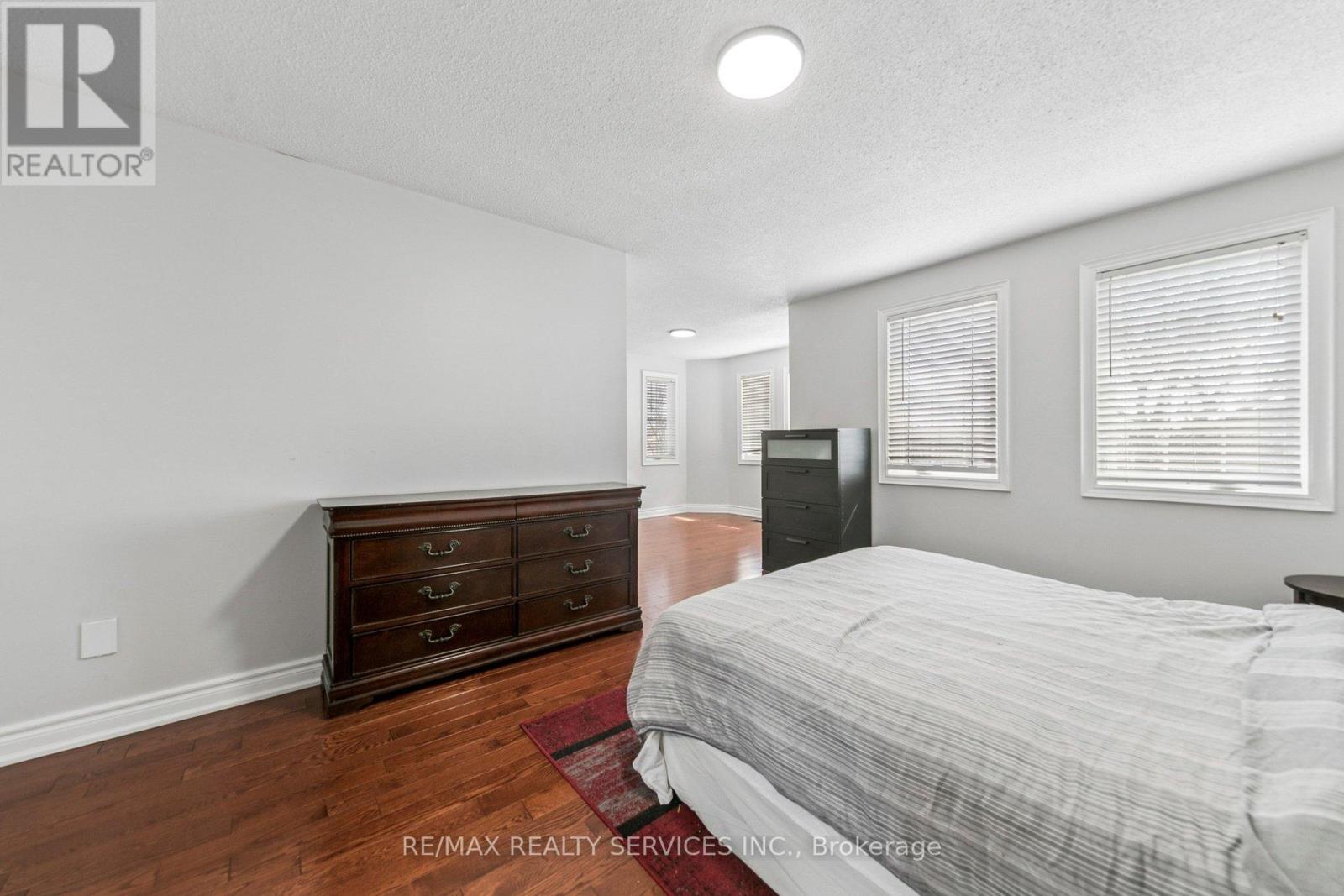 4 Burt Drive, Brampton, Ontario  L6X 3H6 - Photo 21 - W12875318