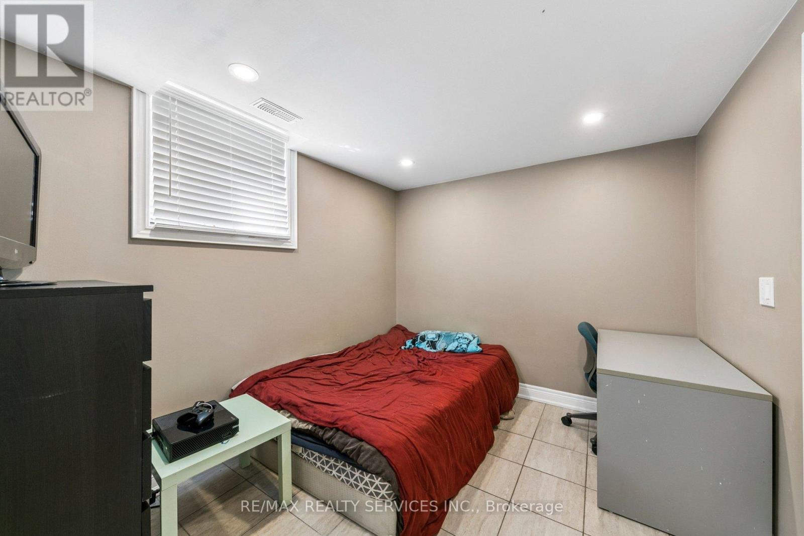 4 Burt Drive, Brampton, Ontario  L6X 3H6 - Photo 39 - W12875318