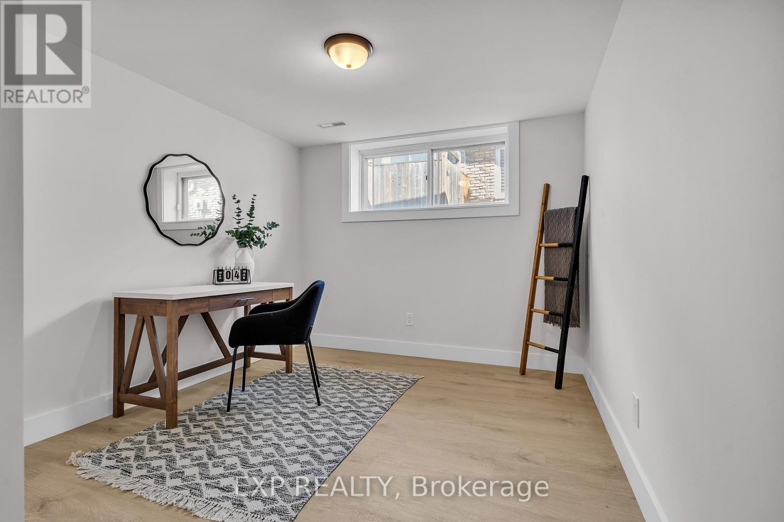 4185 Sutherland Crescent, Burlington, Ontario  L7L 5G3 - Photo 28 - W12875340