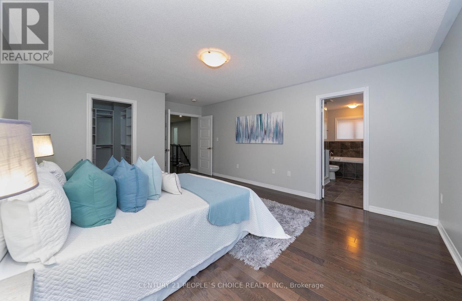 381 Dahlia Trail, Oakville, Ontario  L6M 1L4 - Photo 13 - W12875376