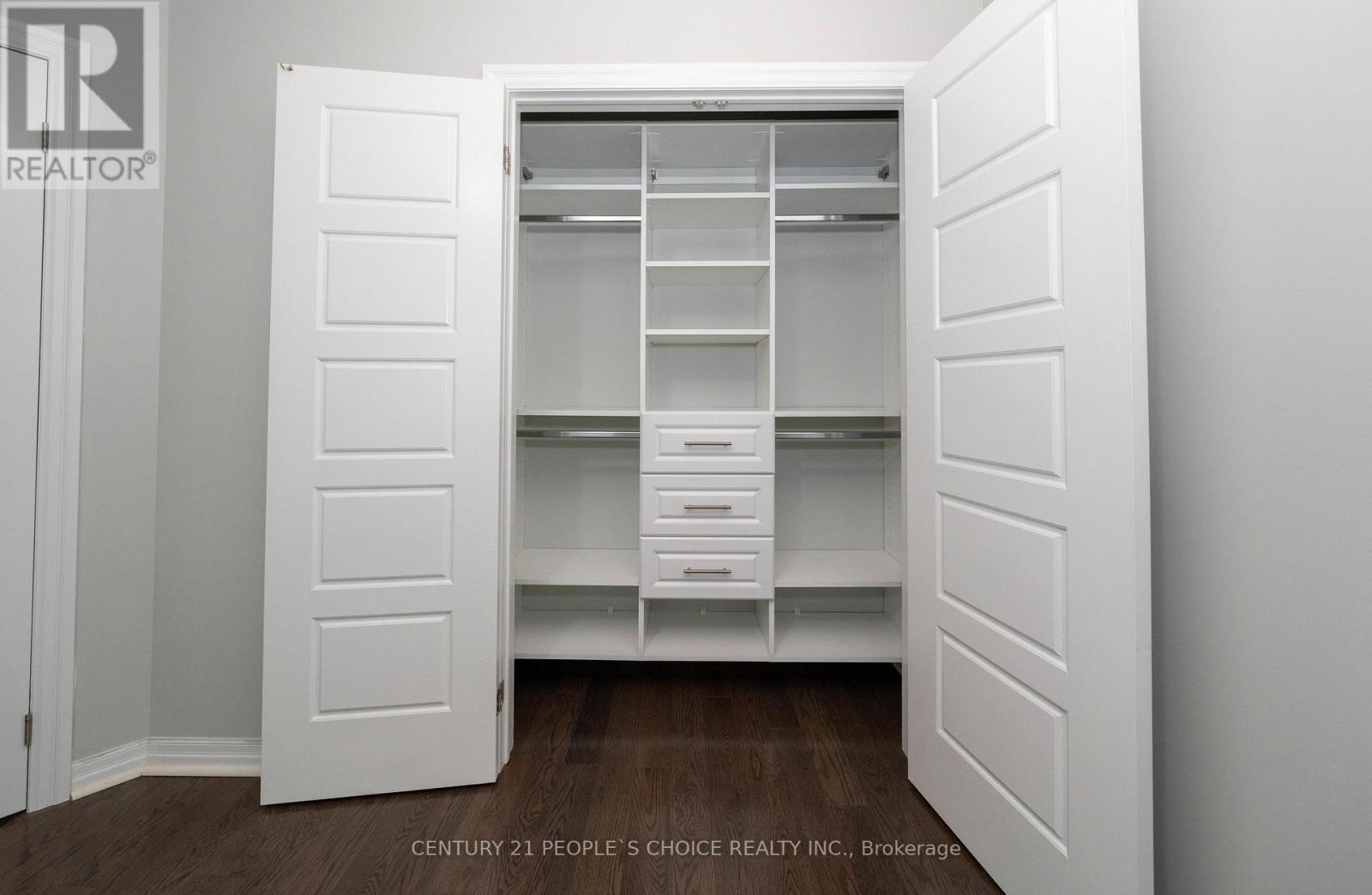 381 Dahlia Trail, Oakville, Ontario  L6M 1L4 - Photo 33 - W12875376