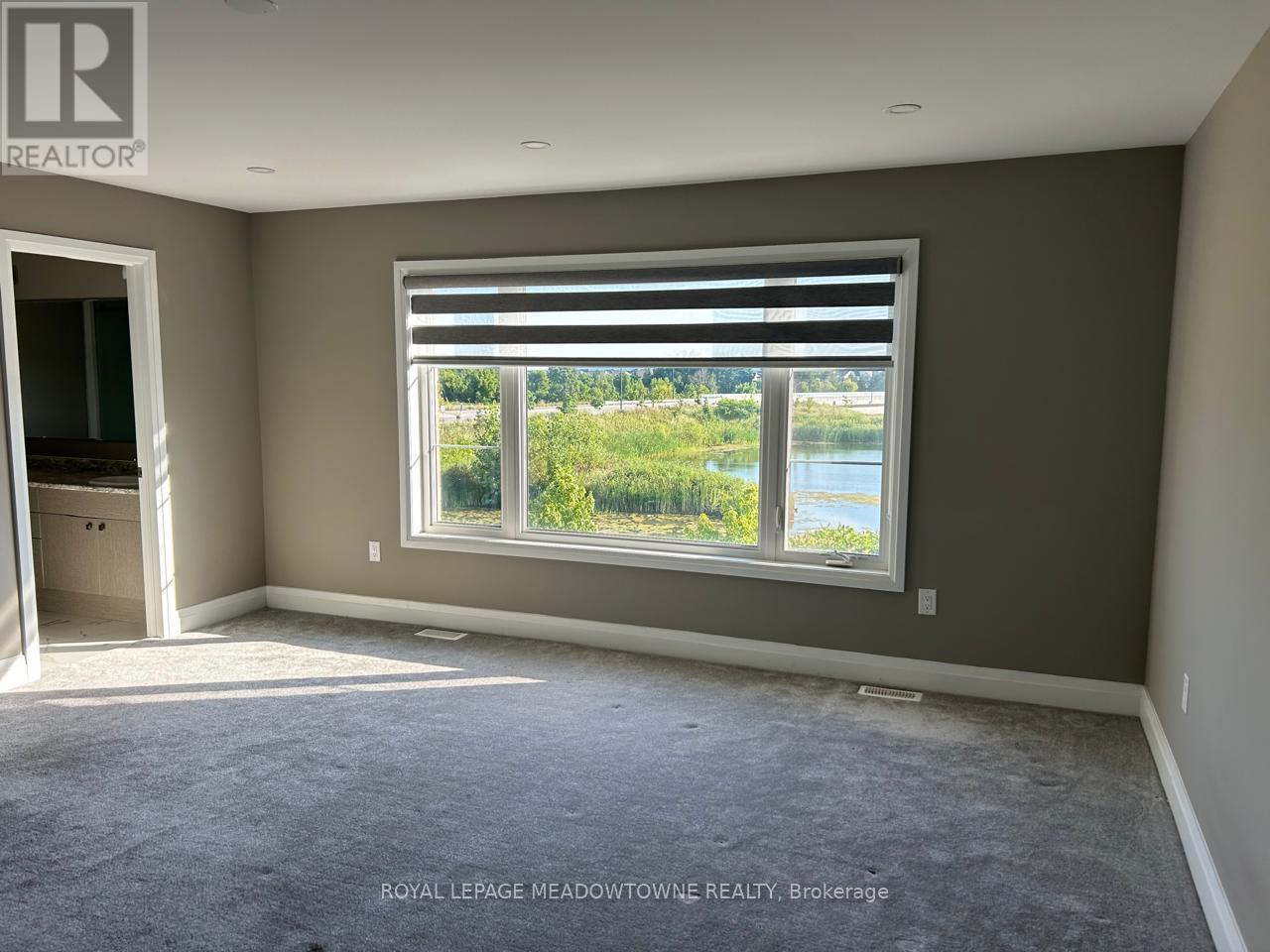 127 Yates Drive, Milton, Ontario  L9E 1S5 - Photo 11 - W12875384