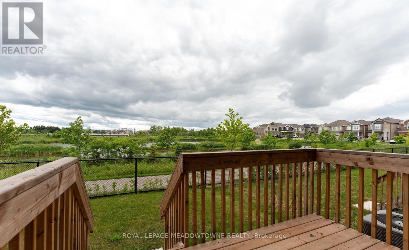 127 Yates Drive, Milton, Ontario  L9E 1S5 - Photo 14 - W12875384