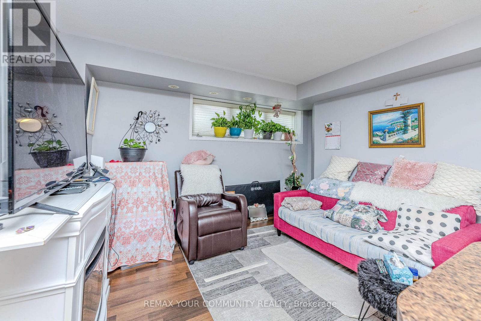 2 - 153 Isaac Devins Boulevard, Toronto (Humberlea-Pelmo Park), Ontario  M9M 0C5 - Photo 11 - W12875420