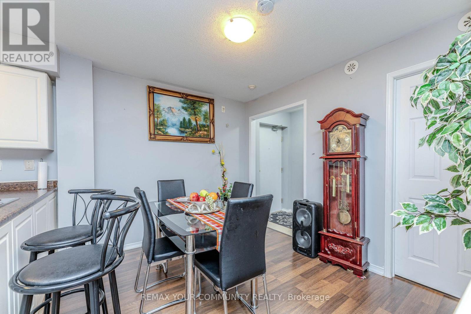 2 - 153 Isaac Devins Boulevard, Toronto (Humberlea-Pelmo Park), Ontario  M9M 0C5 - Photo 15 - W12875420