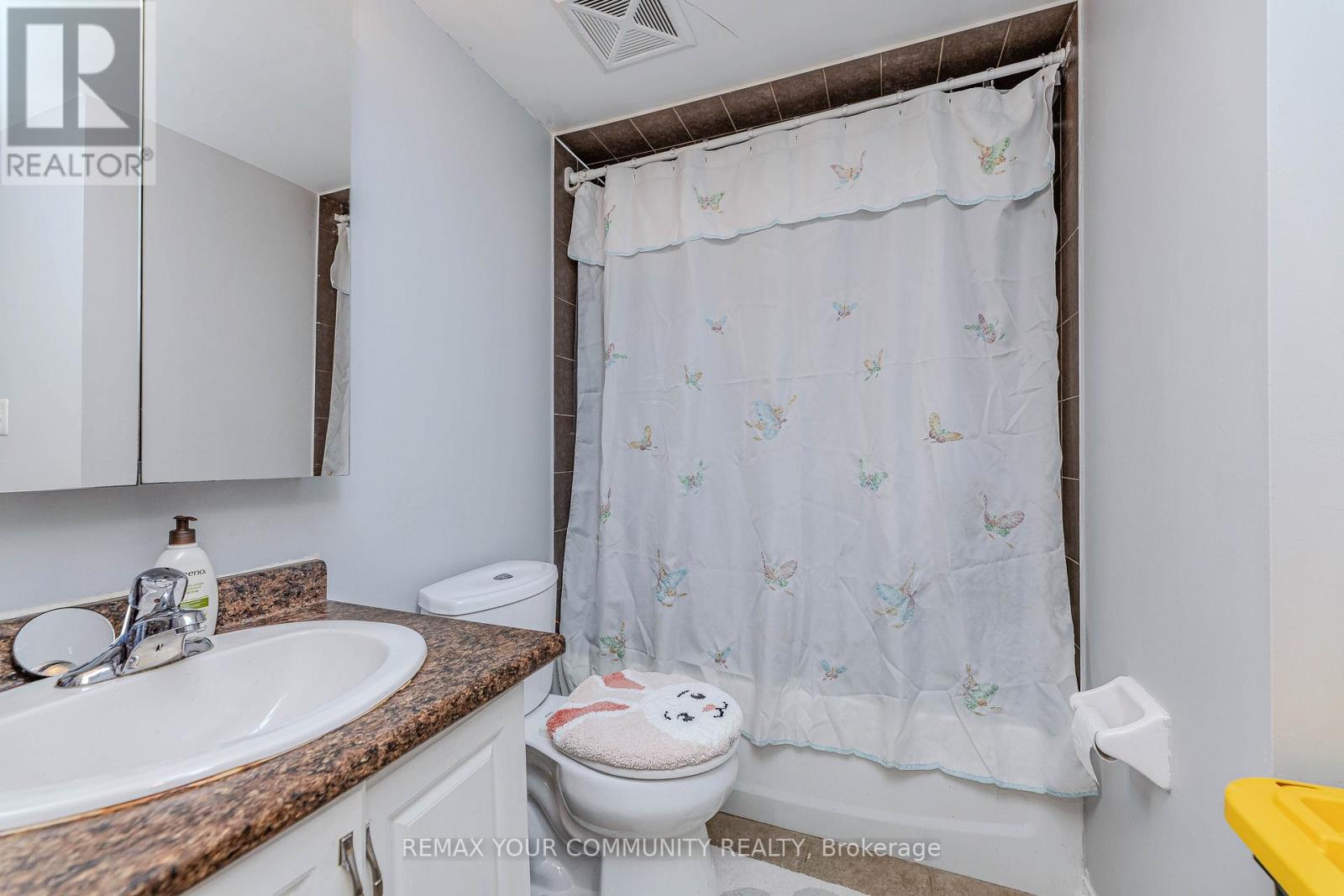 2 - 153 Isaac Devins Boulevard, Toronto (Humberlea-Pelmo Park), Ontario  M9M 0C5 - Photo 16 - W12875420