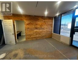 21 - 20 STRATHEARN AVENUE, Brampton, Ontario