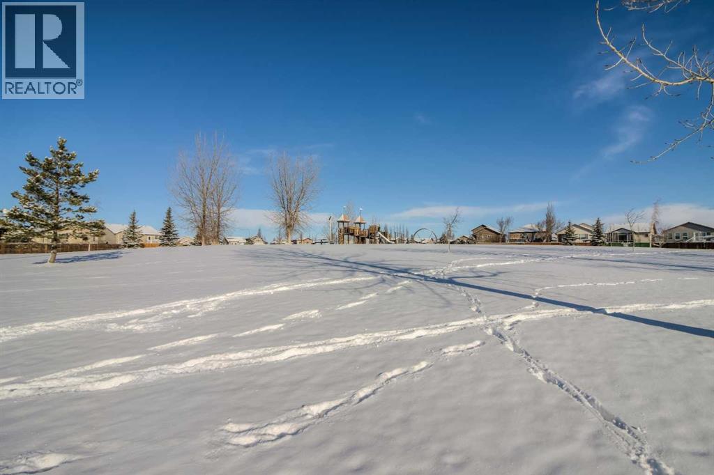 379 Tartan Circle W, Lethbridge, Alberta  T1J 4Z3 - Photo 5 - A2291915