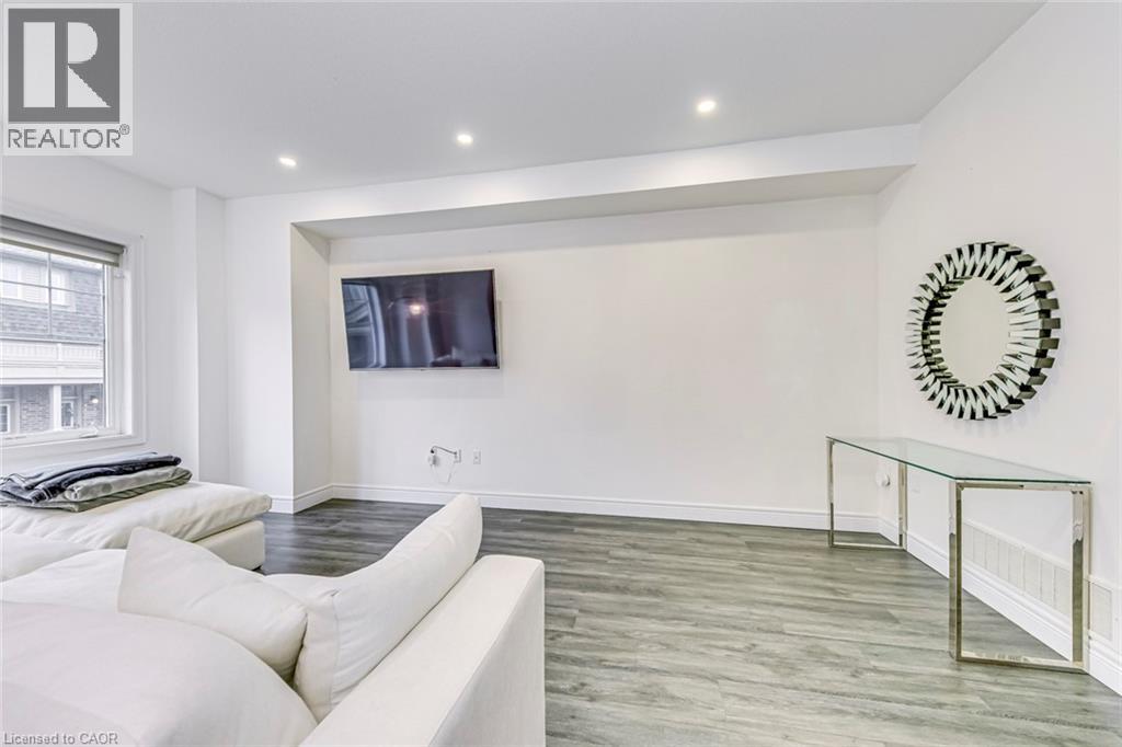 28 Barley Lane, Ancaster, Ontario  L9G 3K9 - Photo 4 - 40811459