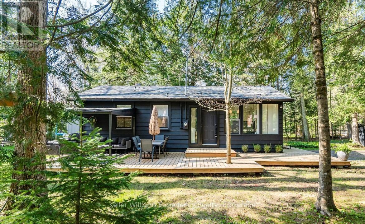 1 SUNDOWN ROAD, tiny, Ontario