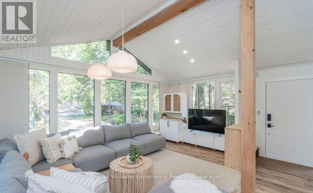 1 Sundown Road, Tiny, Ontario  L0L 2J0 - Photo 12 - S12875728