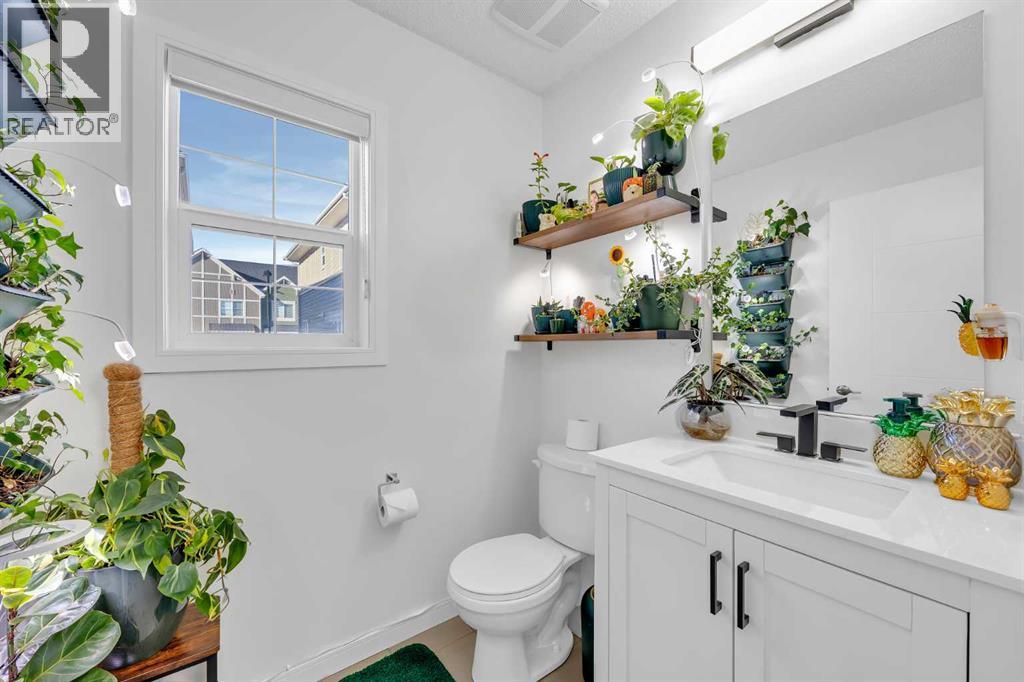 316 Marquis Lane Se, Calgary, Alberta  T3M 2G8 - Photo 15 - A2292802