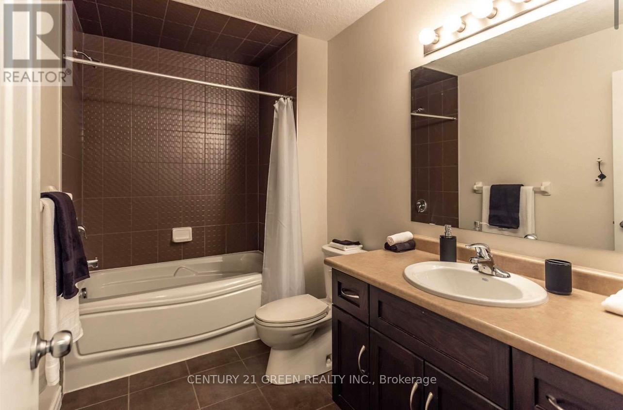 Main - 93 Oakes Crescent, Guelph (Grange Road), Ontario  N1E 0J5 - Photo 14 - X12875234