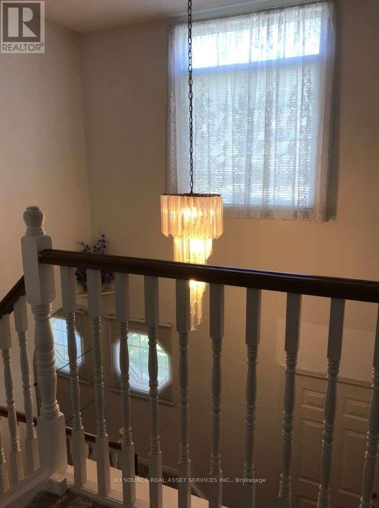 19 Tanoak Drive, London North (North E), Ontario  N6G 4Z9 - Photo 12 - X12875292