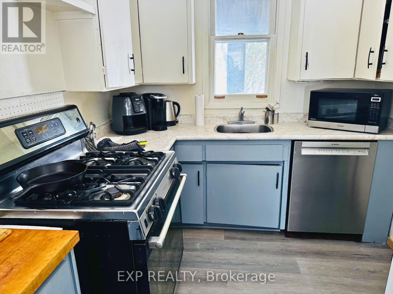 128 Drake's Path, Blue Mountains, Ontario  L9Y 0P3 - Photo 13 - X12875332