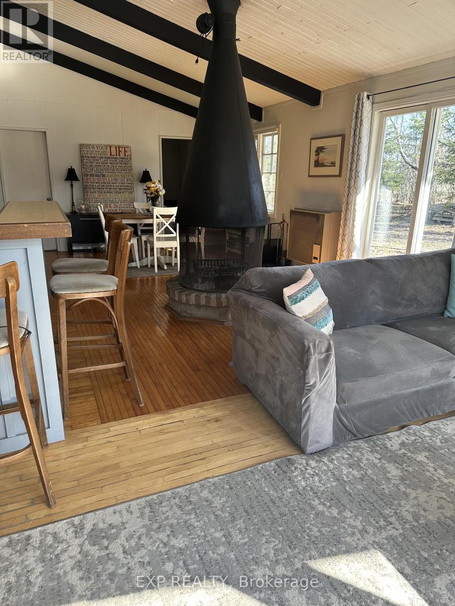 128 Drake's Path, Blue Mountains, Ontario  L9Y 0P3 - Photo 6 - X12875332