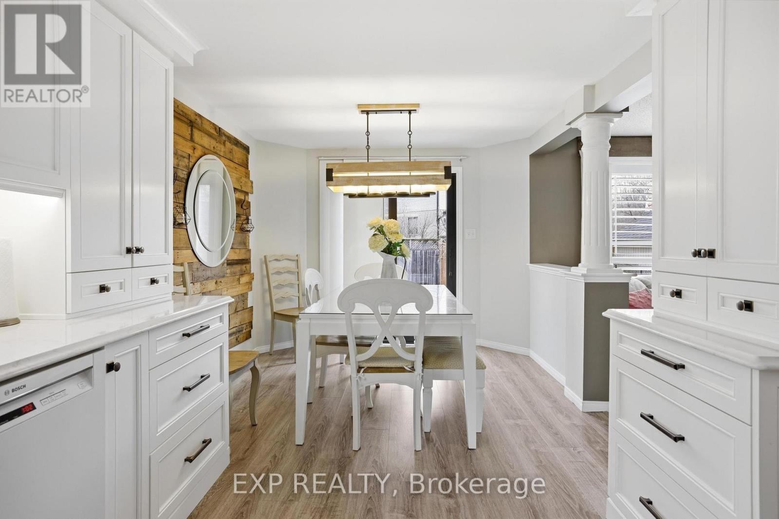 733 Breakwater Crescent, Waterloo, Ontario  N2K 4H8 - Photo 7 - X12875336