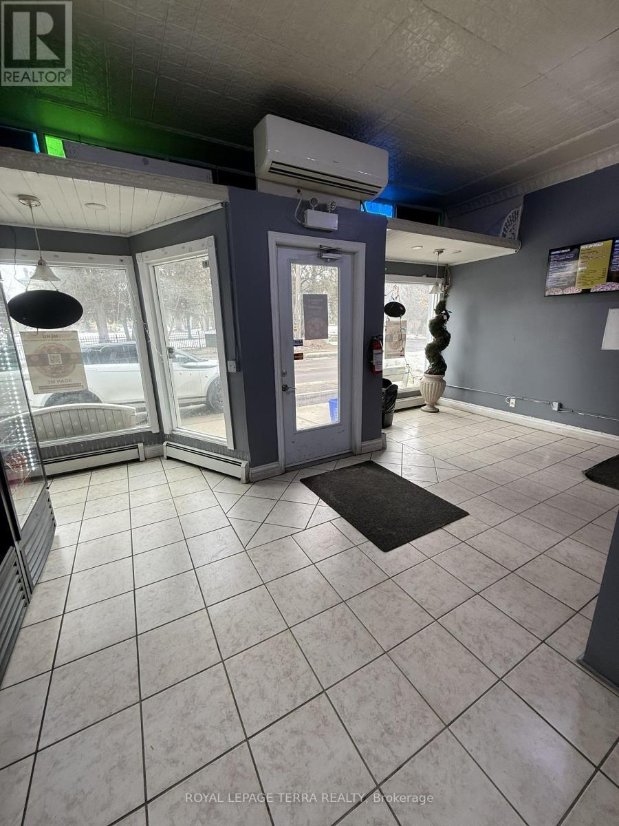 55 Snyder's Road W, Wilmot, Ontario  N3A 2M2 - Photo 9 - X12875352