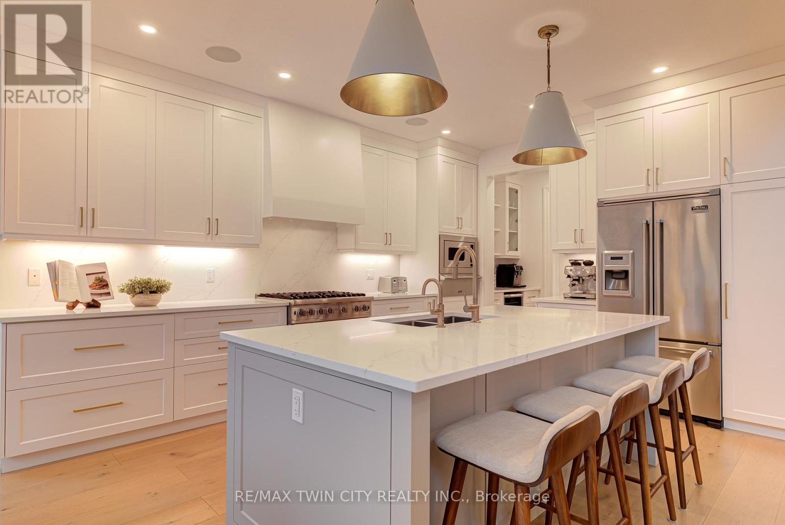 819 Copper Ridge Drive S, Waterloo, Ontario  N2K 0B5 - Photo 12 - X12875354