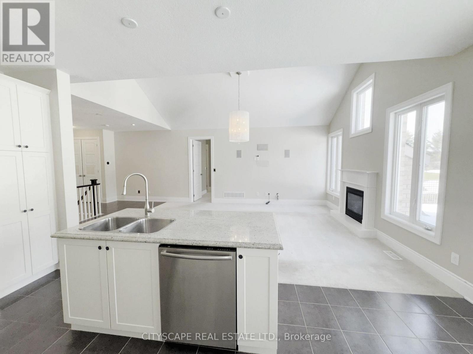 29 - 126 Aberfoyle Mill Crescent, Puslinch, Ontario  N1H 6H9 - Photo 21 - X12875370