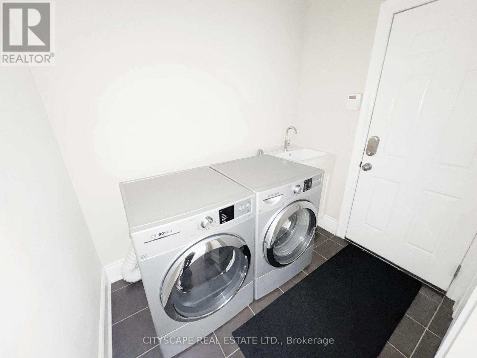 29 - 126 Aberfoyle Mill Crescent, Puslinch, Ontario  N1H 6H9 - Photo 35 - X12875370