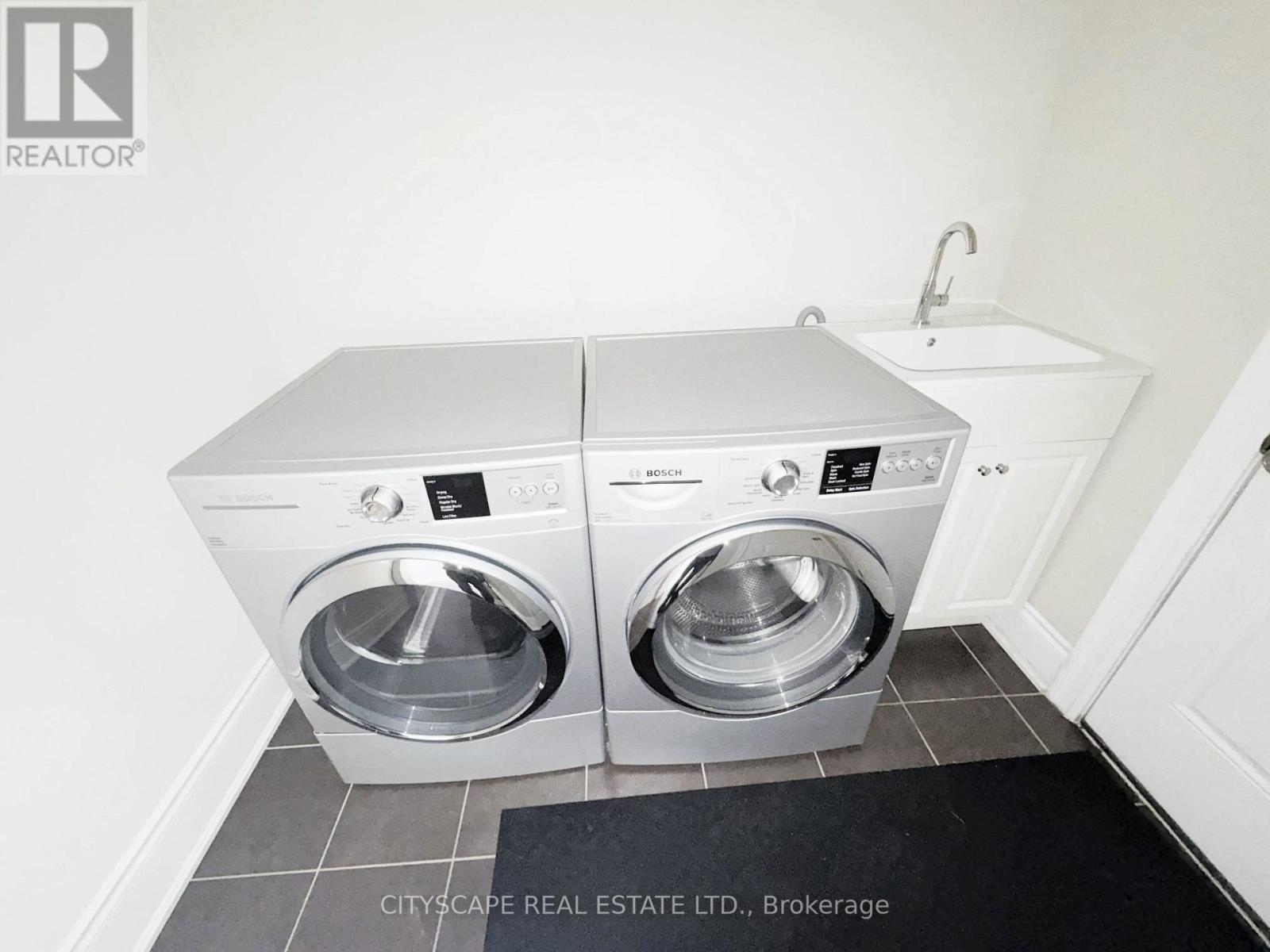 29 - 126 Aberfoyle Mill Crescent, Puslinch, Ontario  N1H 6H9 - Photo 36 - X12875370