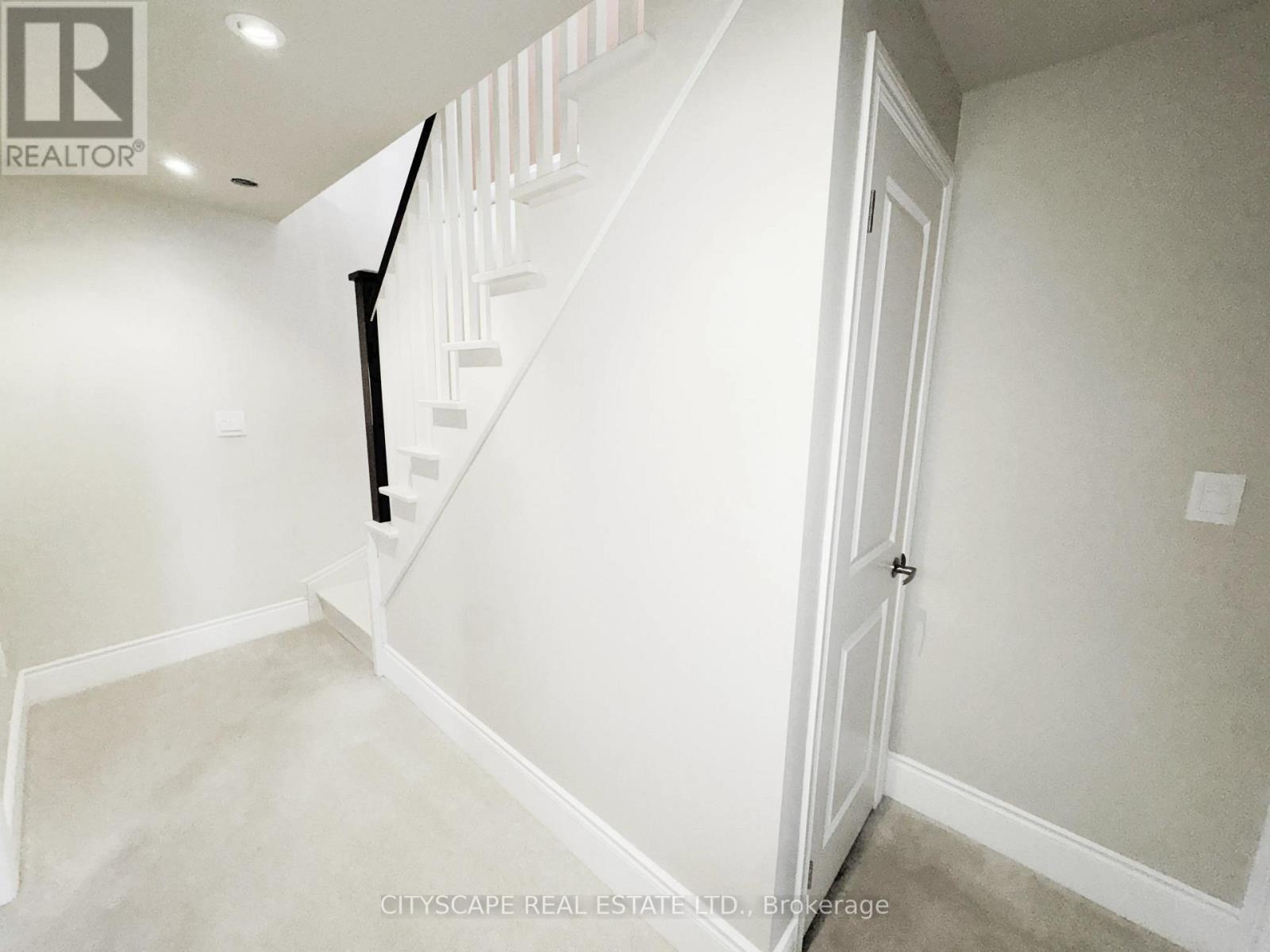 29 - 126 Aberfoyle Mill Crescent, Puslinch, Ontario  N1H 6H9 - Photo 38 - X12875370