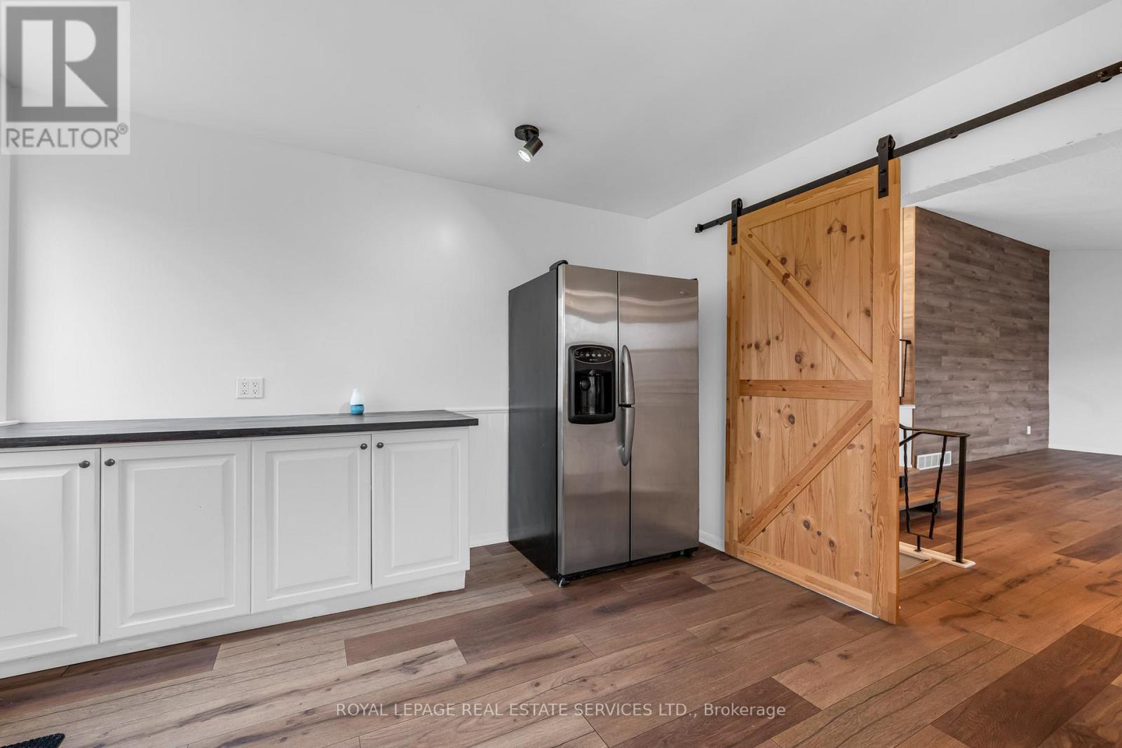 4567 Ontario Street, Lincoln (Beamsville), Ontario  L0R 1B5 - Photo 8 - X12875390