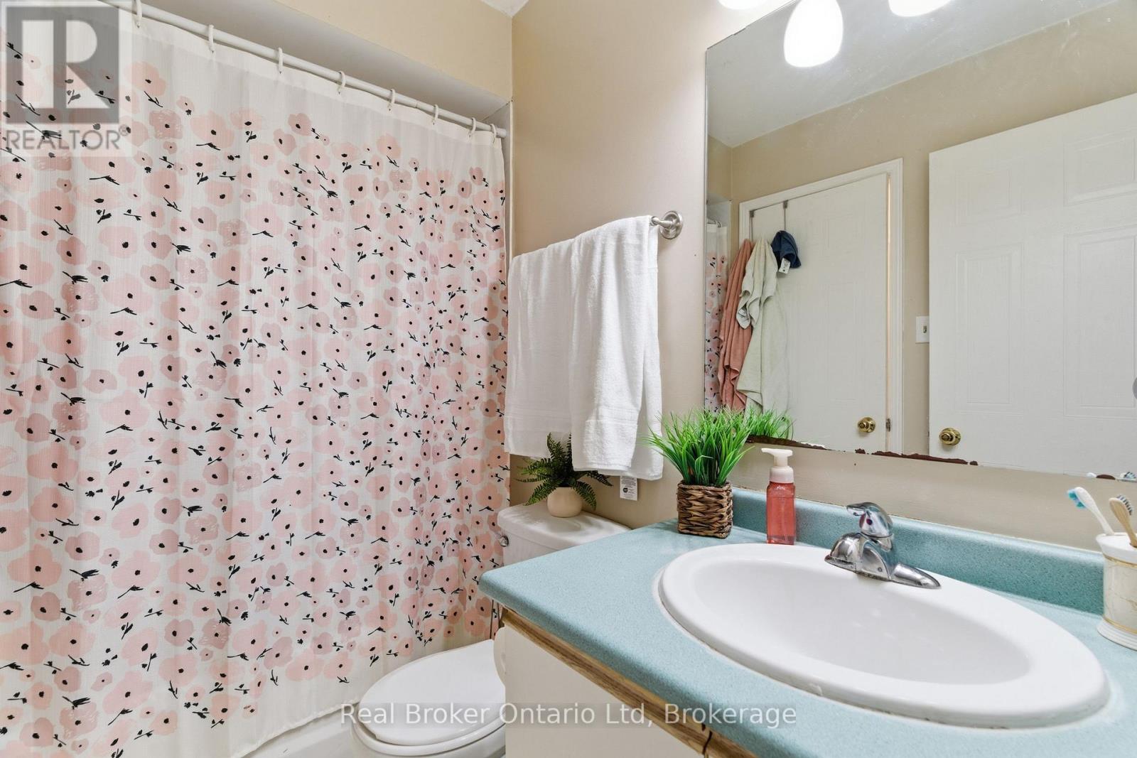 189 - 302 College Avenue W, Guelph (Dovercliffe Park/old University), Ontario  N1G 4T6 - Photo 17 - X12875410