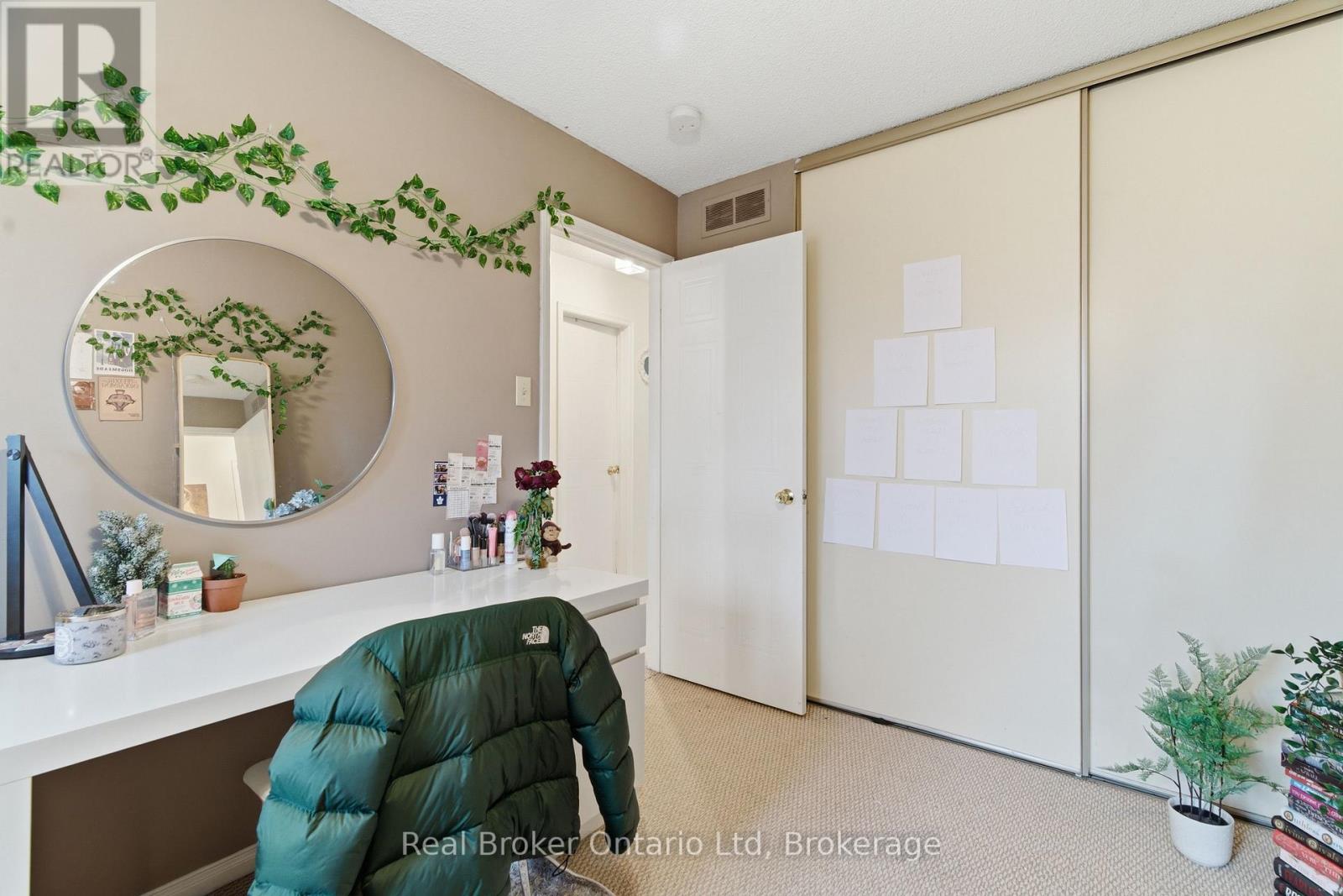 189 - 302 College Avenue W, Guelph (Dovercliffe Park/old University), Ontario  N1G 4T6 - Photo 19 - X12875410