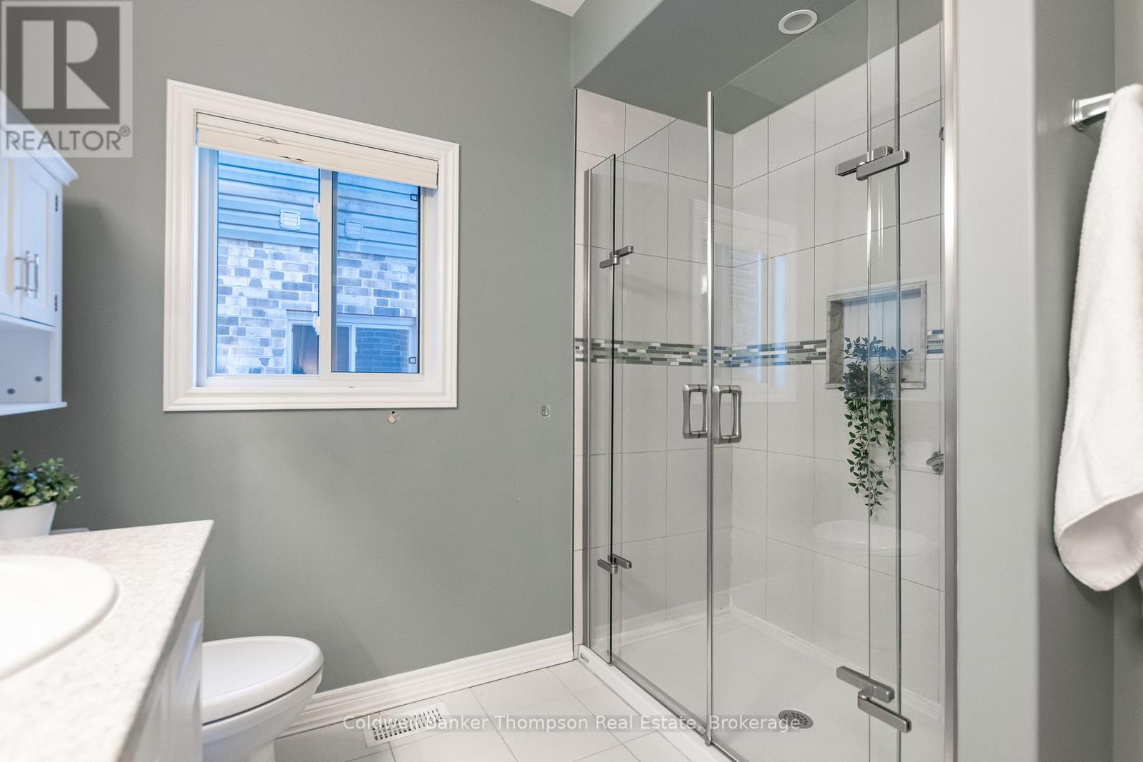 32 Prestwick Drive, Huntsville, Ontario  P1H 0C2 - Photo 23 - X12875440