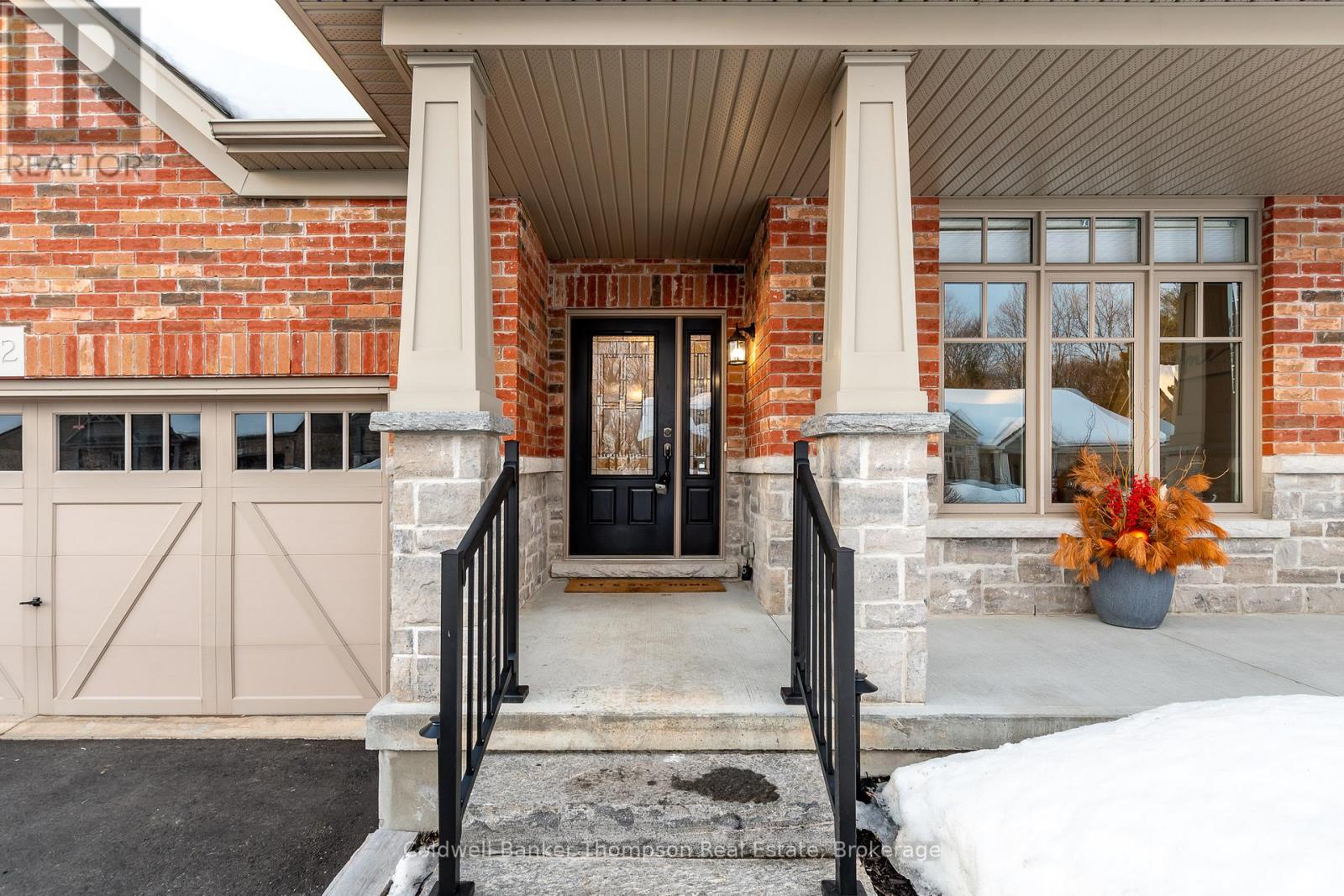 32 Prestwick Drive, Huntsville, Ontario  P1H 0C2 - Photo 4 - X12875440