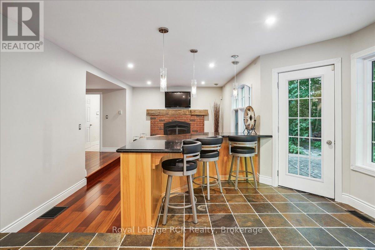 123 Atkins Street, Georgian Bluffs, Ontario  N4K 6V5 - Photo 18 - X12875448