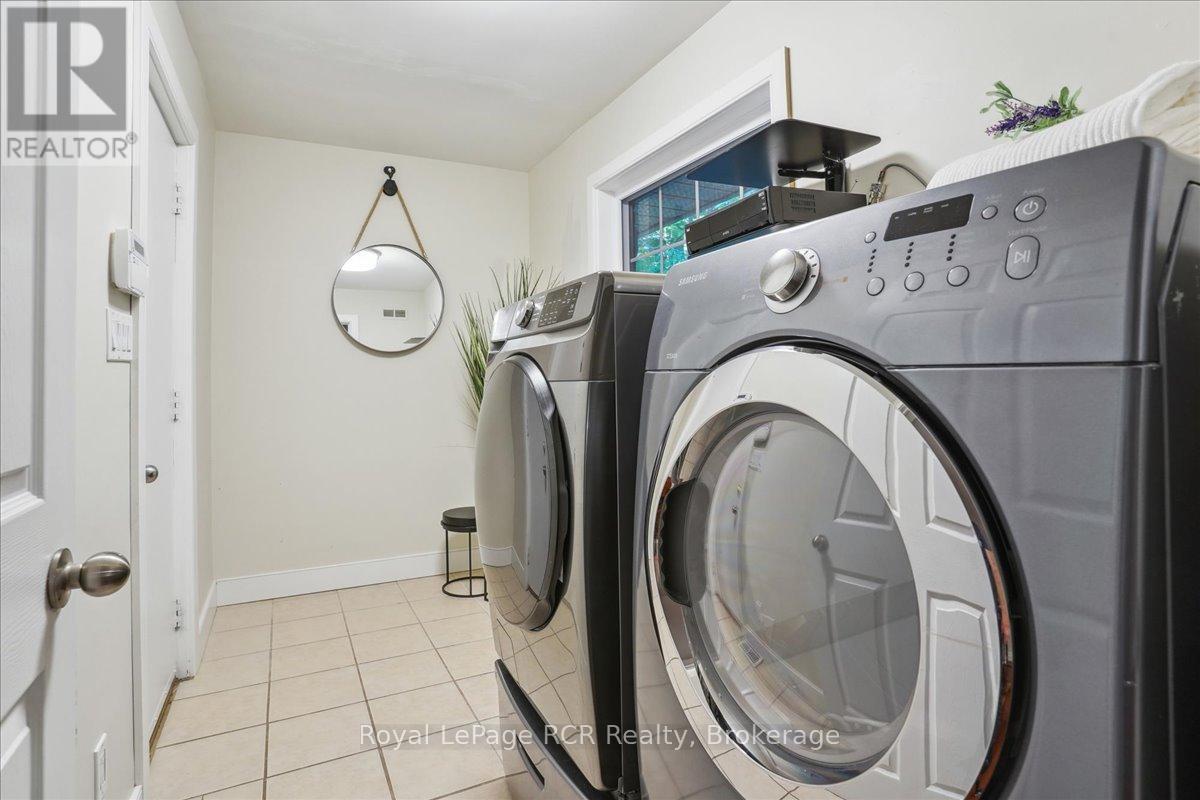 123 Atkins Street, Georgian Bluffs, Ontario  N4K 6V5 - Photo 23 - X12875448