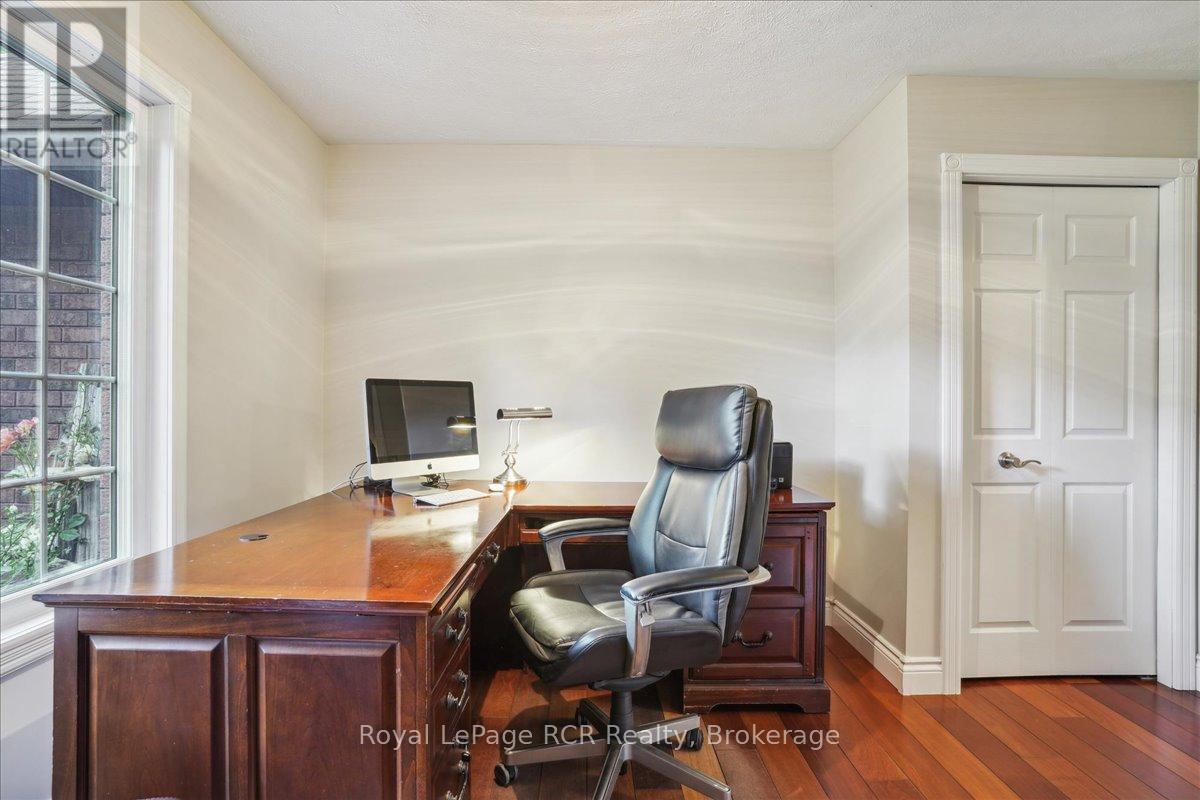 123 Atkins Street, Georgian Bluffs, Ontario  N4K 6V5 - Photo 25 - X12875448