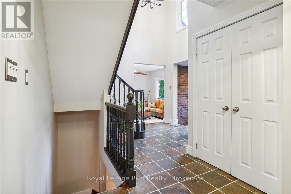 123 Atkins Street, Georgian Bluffs, Ontario  N4K 6V5 - Photo 36 - X12875448