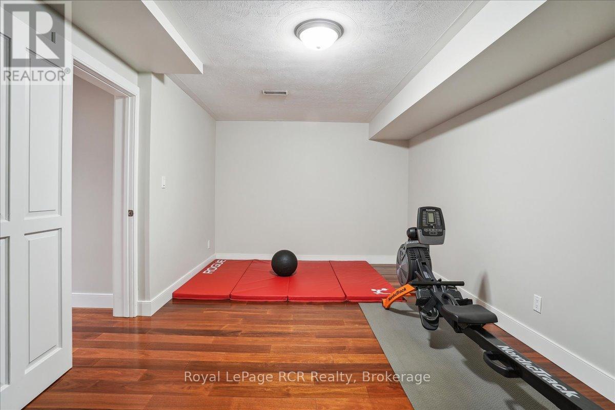 123 Atkins Street, Georgian Bluffs, Ontario  N4K 6V5 - Photo 42 - X12875448