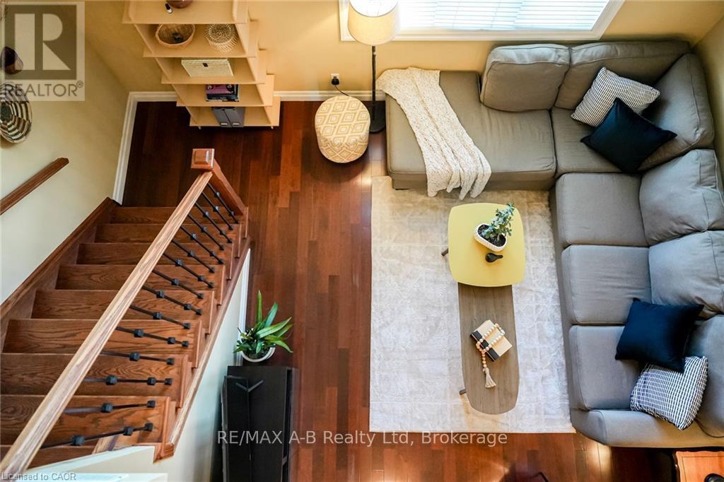 305 - 555 King Street E, Kitchener, Ontario  N2G 2L9 - Photo 12 - X12875630