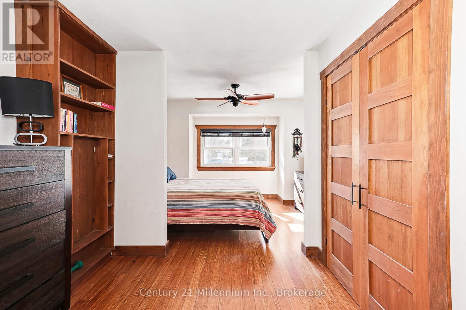 129 Edward Street, Blue Mountains, Ontario  N0H 1J0 - Photo 25 - X12875692